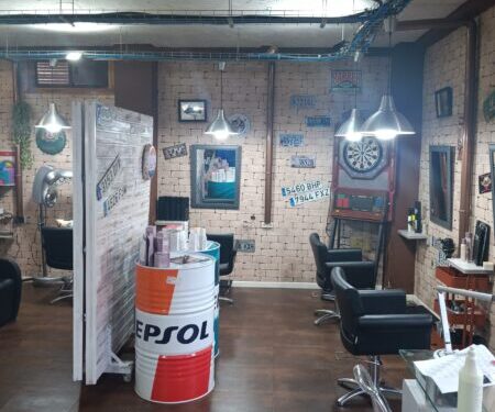 20241023_180455 Peluquería